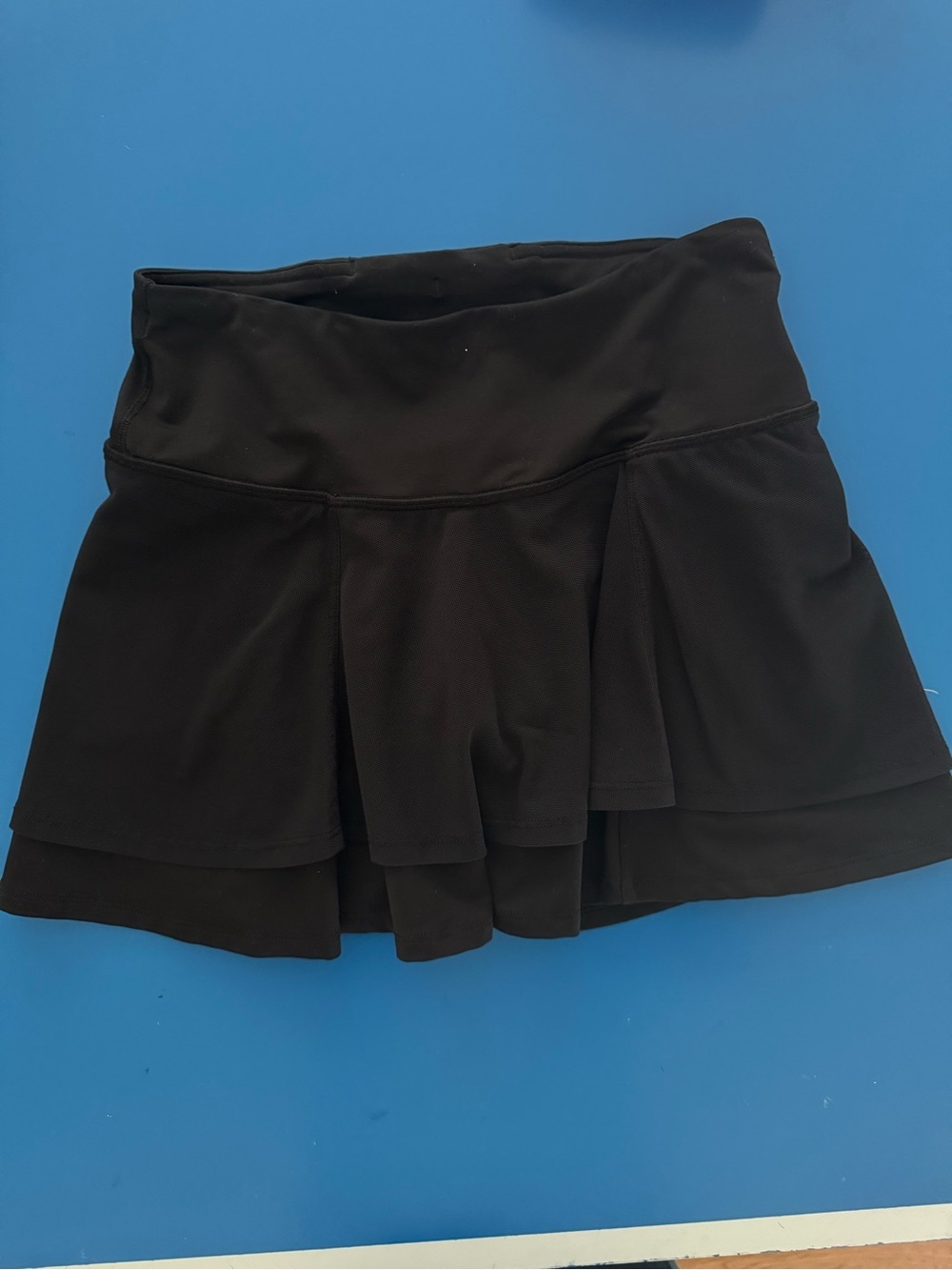 Iviva- Lululemon Tennis Skirt with Built-In Shorts. Like New. Size 10